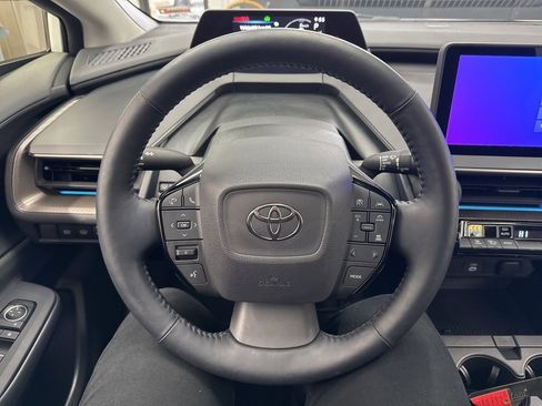 Certified 2024 Toyota Prius XLE image 18