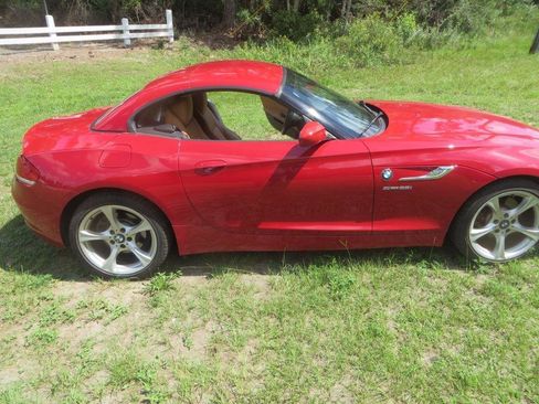 Used 2014 BMW Z4 sDrive28i RWD image 11