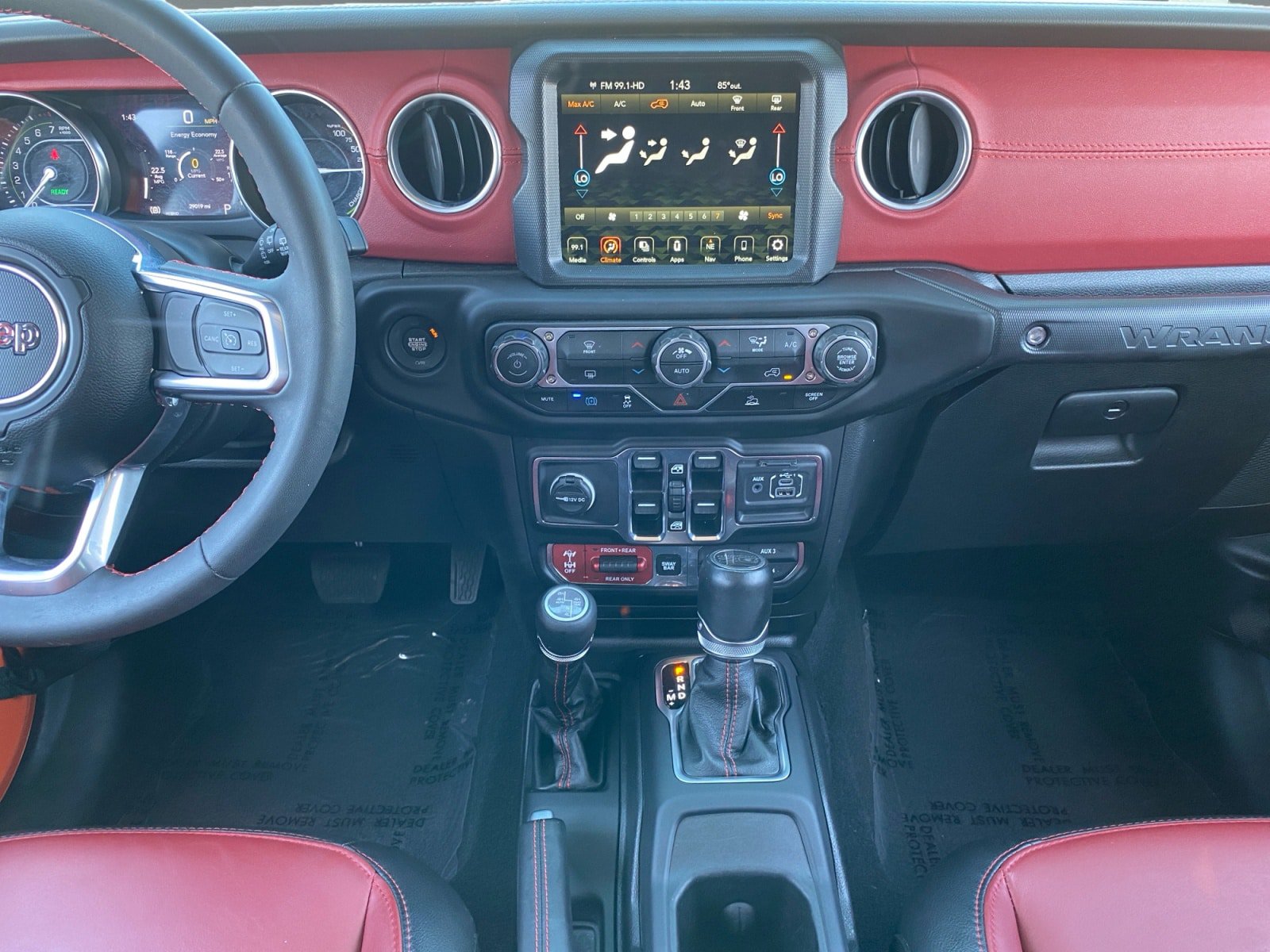 Used 2023 Jeep Wrangler Unlimited Rubicon 4xe AWD/4WD image 11