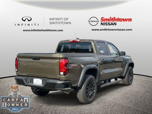 Used 2023 Chevrolet Colorado Trail Boss w/ Advanced Trailering Package AWD/4WD image 9