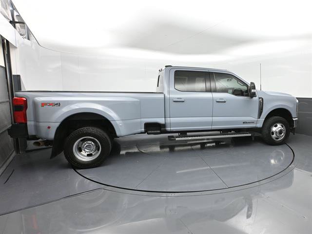 Used 2024 Ford F350 Lariat AWD/4WD image 33