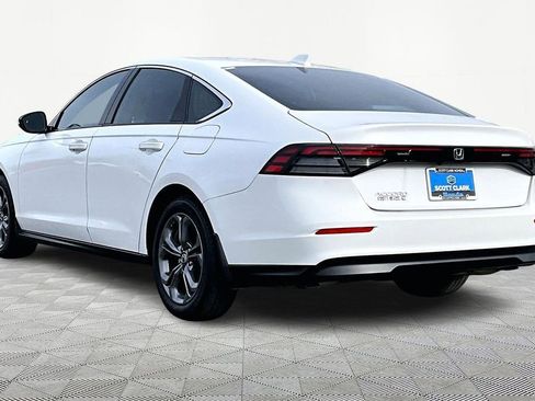 Certified 2024 Honda Accord EX image 5