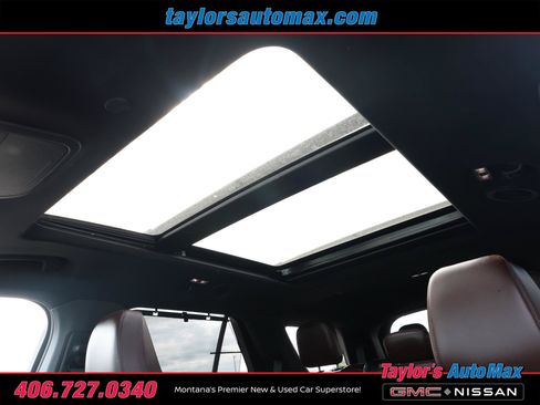 Used 2023 Ford Explorer Platinum w/ Technology Package AWD/4WD image 35