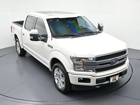 Used 2019 Ford F150 Platinum w/ Equipment Group 701A Luxury AWD/4WD image 18