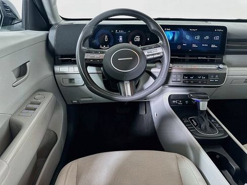 Used 2024 Hyundai Kona SEL FWD image 21