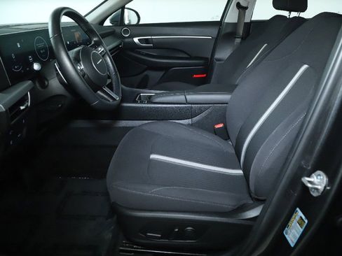 Used 2024 Hyundai Sonata SEL w/ Convenience Package FWD image 19