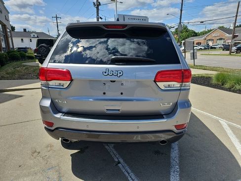 Certified 2018 Jeep Grand Cherokee Limited AWD/4WD image 14
