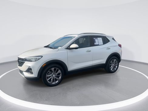 Used 2021 Buick Encore GX Select w/ Advanced Technology Package image 5