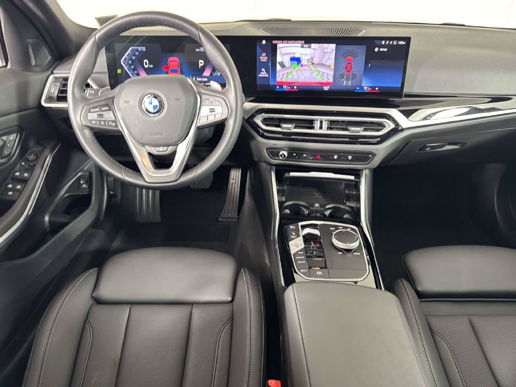 Used 2024 BMW 330i xDrive Sedan w/ Convenience Package AWD/4WD image 5