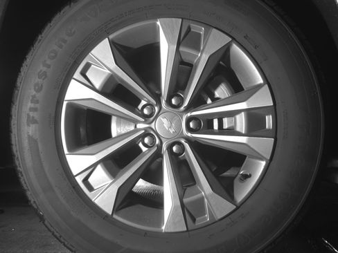 Used 2025 Chevrolet Equinox LT image 13