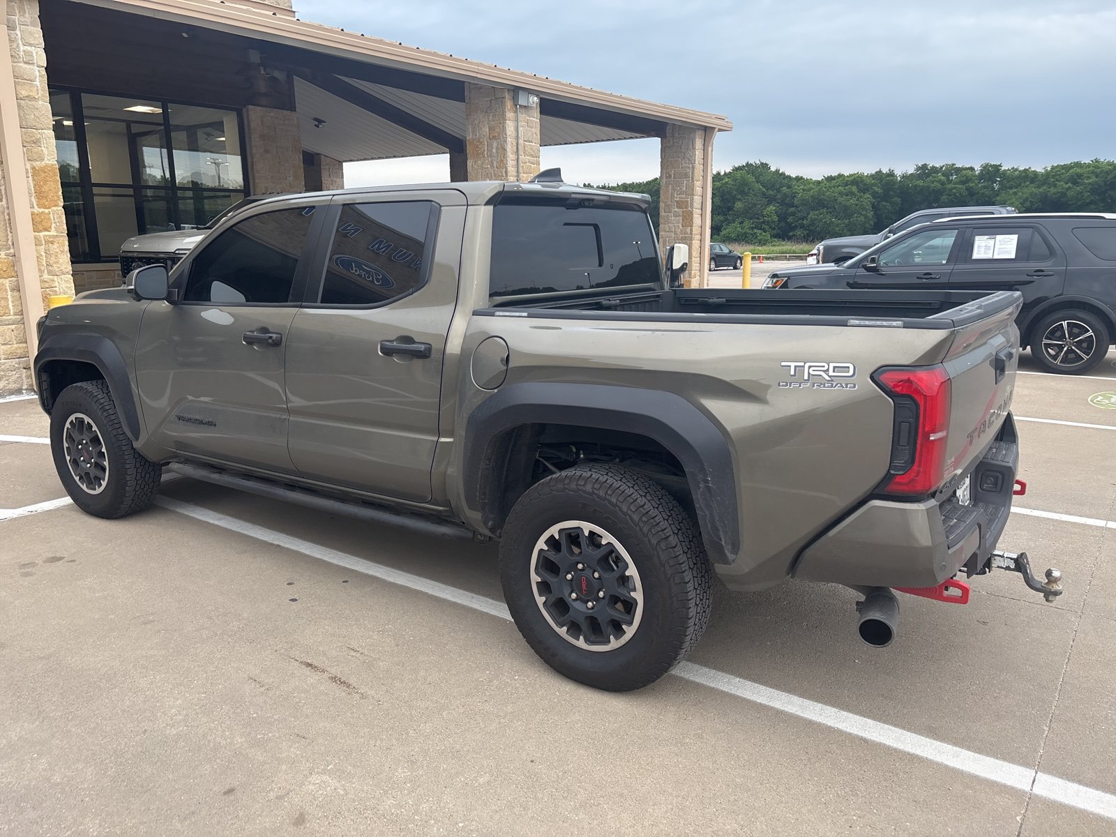 Used 2025 Toyota Tacoma TRD Off-Road w/ TRD Off Road Premium Package AWD/4WD image 6