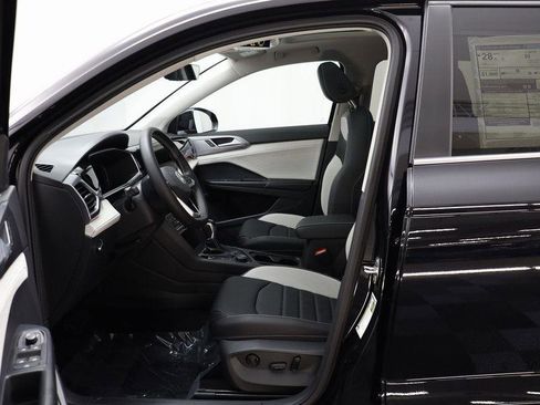 New 2025 Volkswagen Taos SEL w/ Black Wheel Plus Package image 6