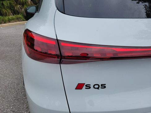 New 2026 Audi SQ5 Premium Plus AWD/4WD image 10