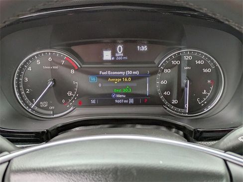 Certified 2025 Cadillac XT5 Premium Luxury image 33