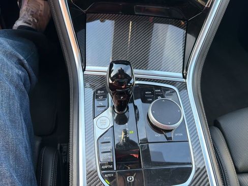 Used 2025 BMW M850i xDrive image 40