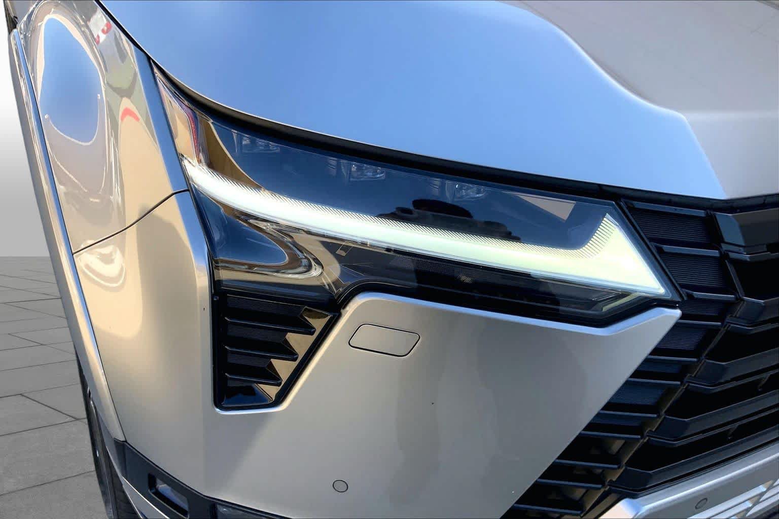 Used 2025 Lexus GX 550 w/ Accessory Package (2T) AWD/4WD image 52