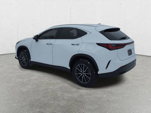 Certified 2025 Lexus NX 250 FWD w/ Accessory Package (2T) image 7