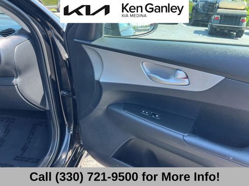 Used 2022 Kia Forte LXS FWD image 55