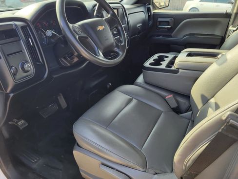 Used 2018 Chevrolet Silverado 1500 W/T w/ Trailering Package image 14