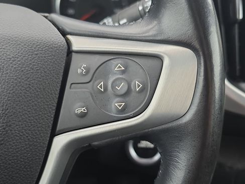 Used 2019 GMC Terrain SLE FWD image 19