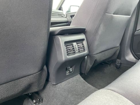 Used 2025 Toyota Camry LE image 24