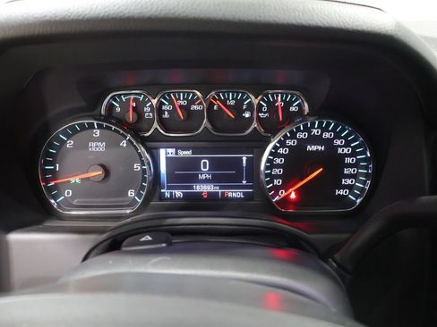 Used 2018 GMC Yukon SLT AWD/4WD image 42