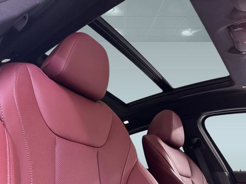 Used 2023 BMW X4 xDrive30i w/ M Sport Package image 15