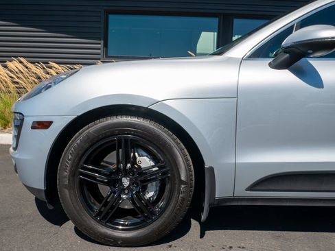 Used 2016 Porsche Macan S AWD/4WD image 21