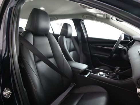 Used 2019 MAZDA MAZDA3 Sedan w/ Preferred Package FWD image 55