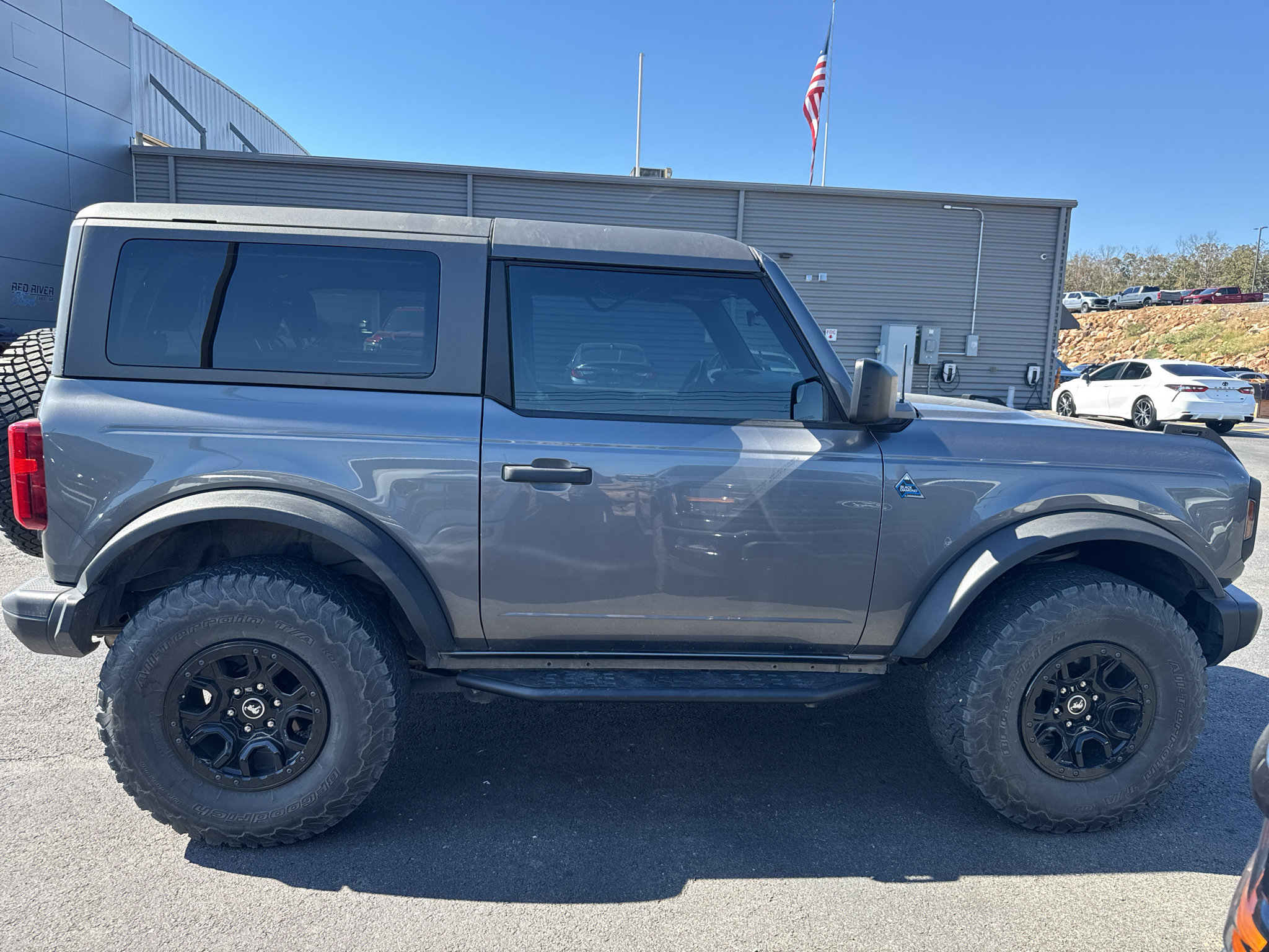 Used 2022 Ford Bronco Black Diamond w/ Sasquatch Package AWD/4WD image 5