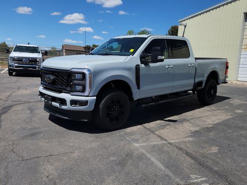 New 2026 Ford F350 Lariat AWD/4WD image 3