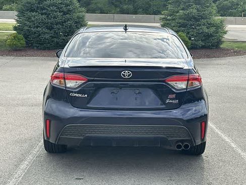 Used 2022 Toyota Corolla SE FWD image 4