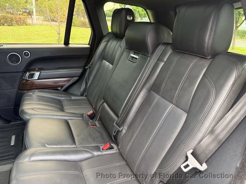 Used 2015 Land Rover Range Rover HSE AWD/4WD image 38