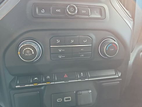 Used 2022 Chevrolet Silverado 1500 W/T w/ WT Value Package image 22