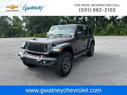 Used 2025 Jeep Wrangler Unlimited Rubicon w/ Convenience Group