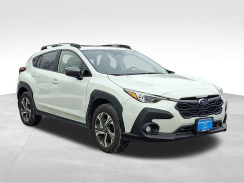 Used 2025 Subaru Crosstrek 2.0i Premium image 1
