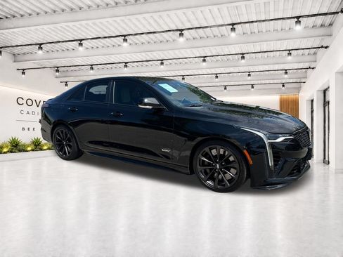 Used 2023 Cadillac CT4 V Blackwing w/ Driver Assist Package RWD image 17