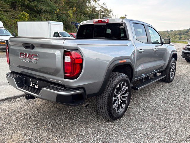 Used 2026 GMC Canyon Denali AWD/4WD image 5