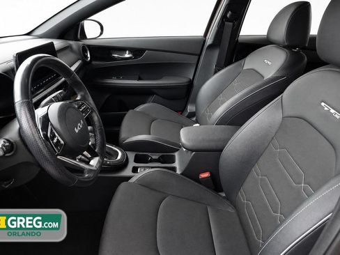 Used 2022 Kia Forte GT-Line w/ GT-Line Technology Package FWD image 8