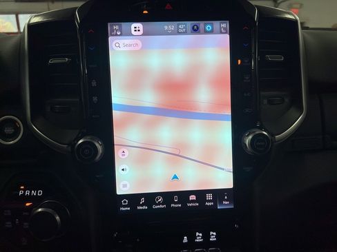 New 2026 RAM 1500 4x4 Crew Cab image 18