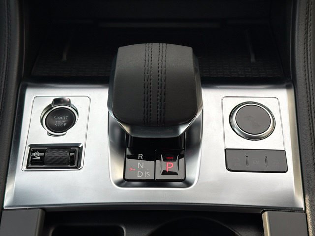 Used 2022 Jaguar F-PACE S AWD/4WD image 38