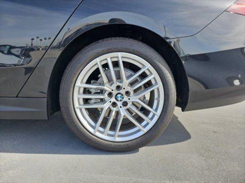 Used 2025 BMW 530i RWD image 34