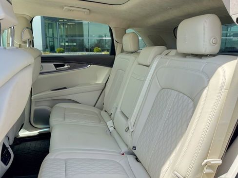 Used 2019 Lincoln Nautilus Black Label image 11