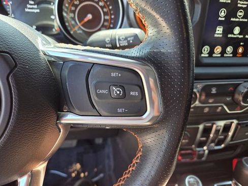 Certified 2023 Jeep Gladiator Mojave AWD/4WD image 30