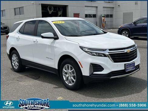 Used 2024 Chevrolet Equinox LT AWD/4WD image 1
