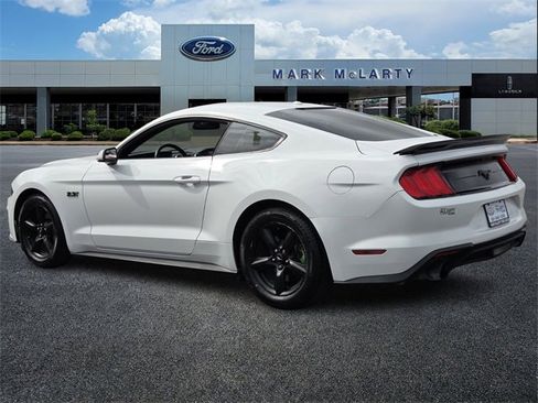 Certified 2019 Ford Mustang Coupe image 3