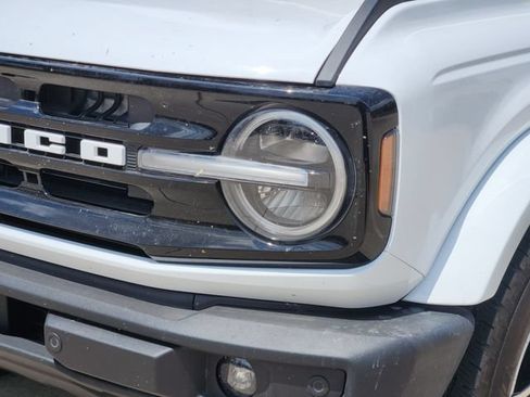 Used 2025 Ford Bronco Outer Banks AWD/4WD image 9
