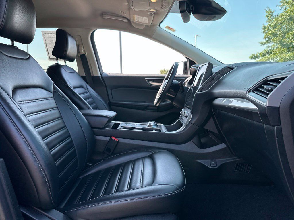 Used 2023 Ford Edge SEL AWD/4WD image 23