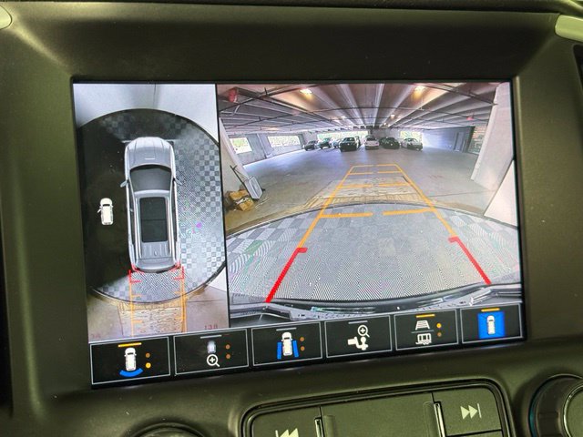 Used 2022 GMC Terrain SLT w/ Tech Package FWD image 24