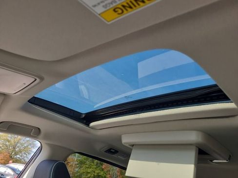 New 2026 Honda Odyssey Touring image 10